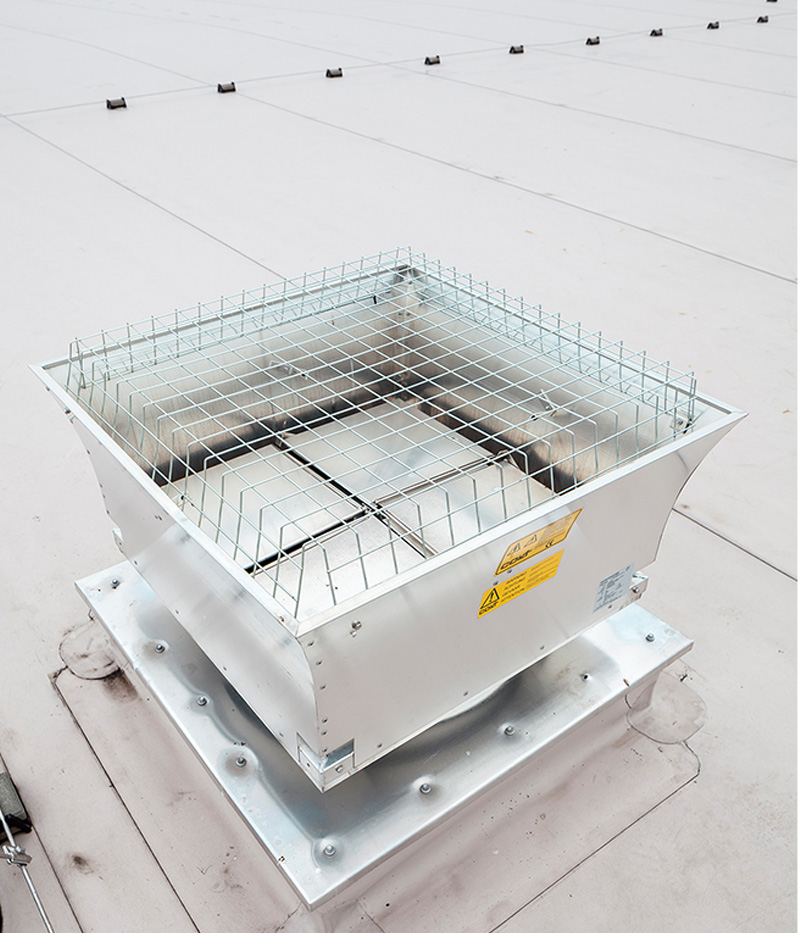 Brandsikring samt daglig ventilation i et